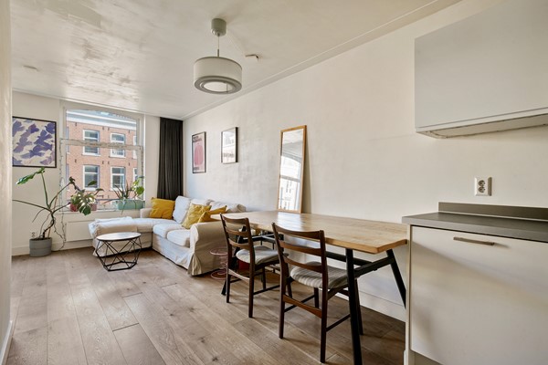 Medium property photo - Albert Cuypstraat 42B, 1072 CV Amsterdam